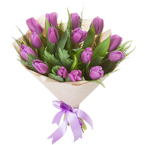 Фото товара 15 фіолетових тюльпанів з декором в Івано-Франківську
