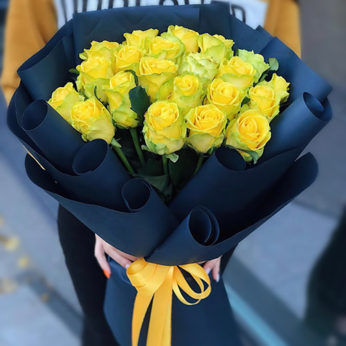 Фото товара Траурний букет жовтих троянд в Івано-Франківську