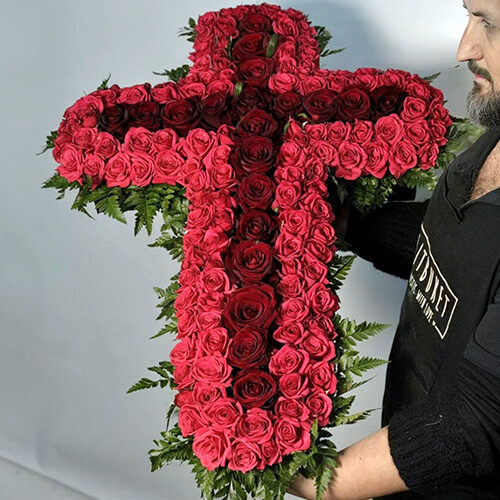 Фото товара Ікебана "Багряний хрест" в Івано-Франківську